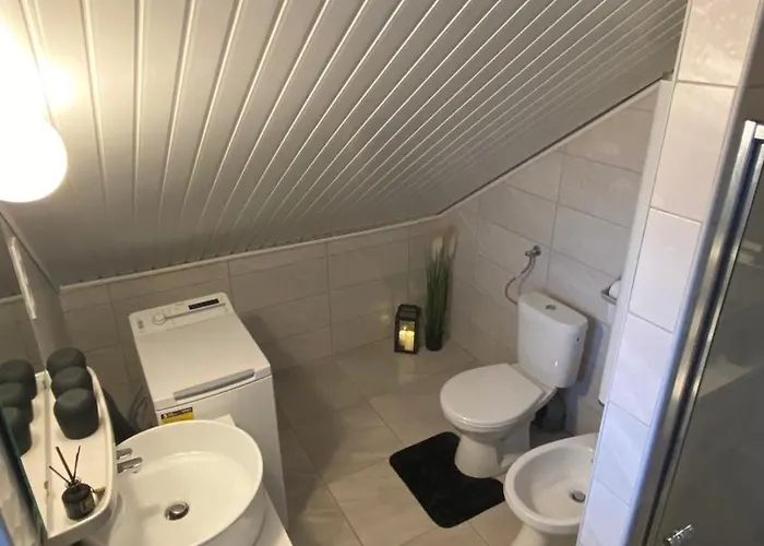 Apartment Sweet *